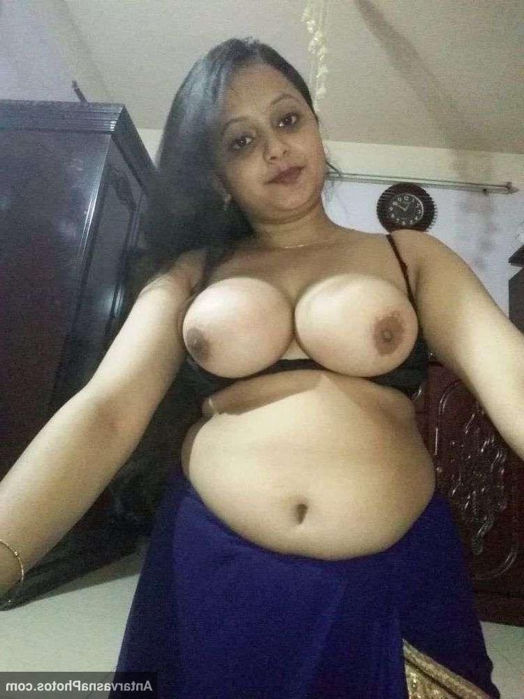 सेक्सी राजस्थानी मारवाड़ी भाभी के नुदे सेक्सी फोटोज