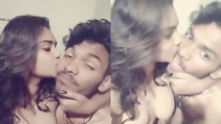 Kerala ke college couple ka romantic kissing aur boobs pressing wala MMS