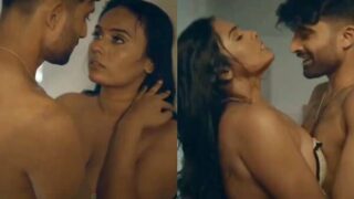 Lust se bhari hui married bhabhi, bachelor se kitchen mein chudwati hai.