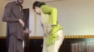 Pathan biwi ki milky white gaand chodi (Pashto mein baat karte huye)
