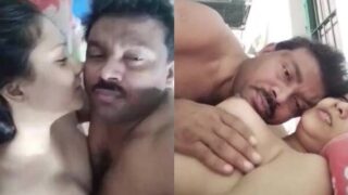 Sundar gaon ki biwi ke boobs chusna aur passionate fucking MMS
