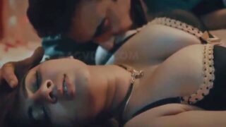 Viral Indian actress Sarika ka hot sex scene from xxx web series.